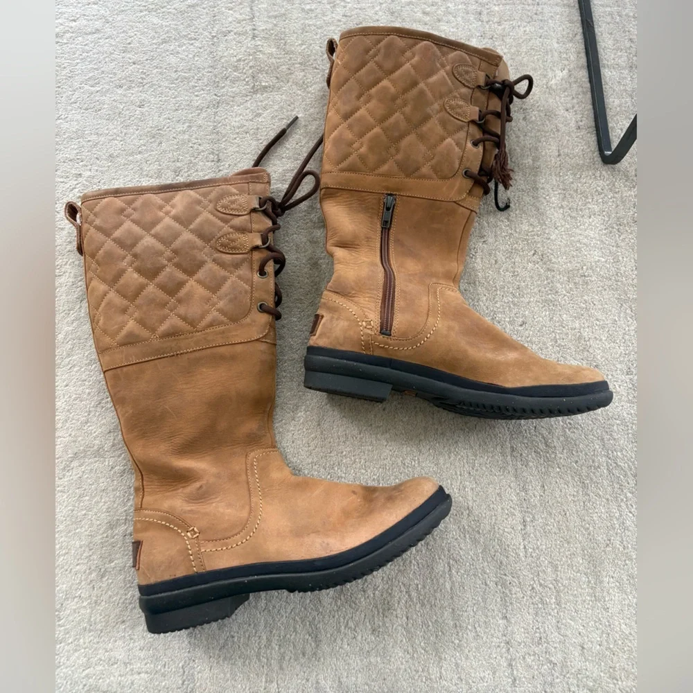 UGG Women's Elsa Deco Quilt Chestnut